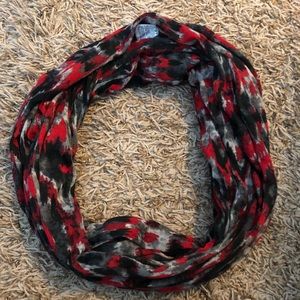 wcn08 (Red and Black Infinity Scarf)